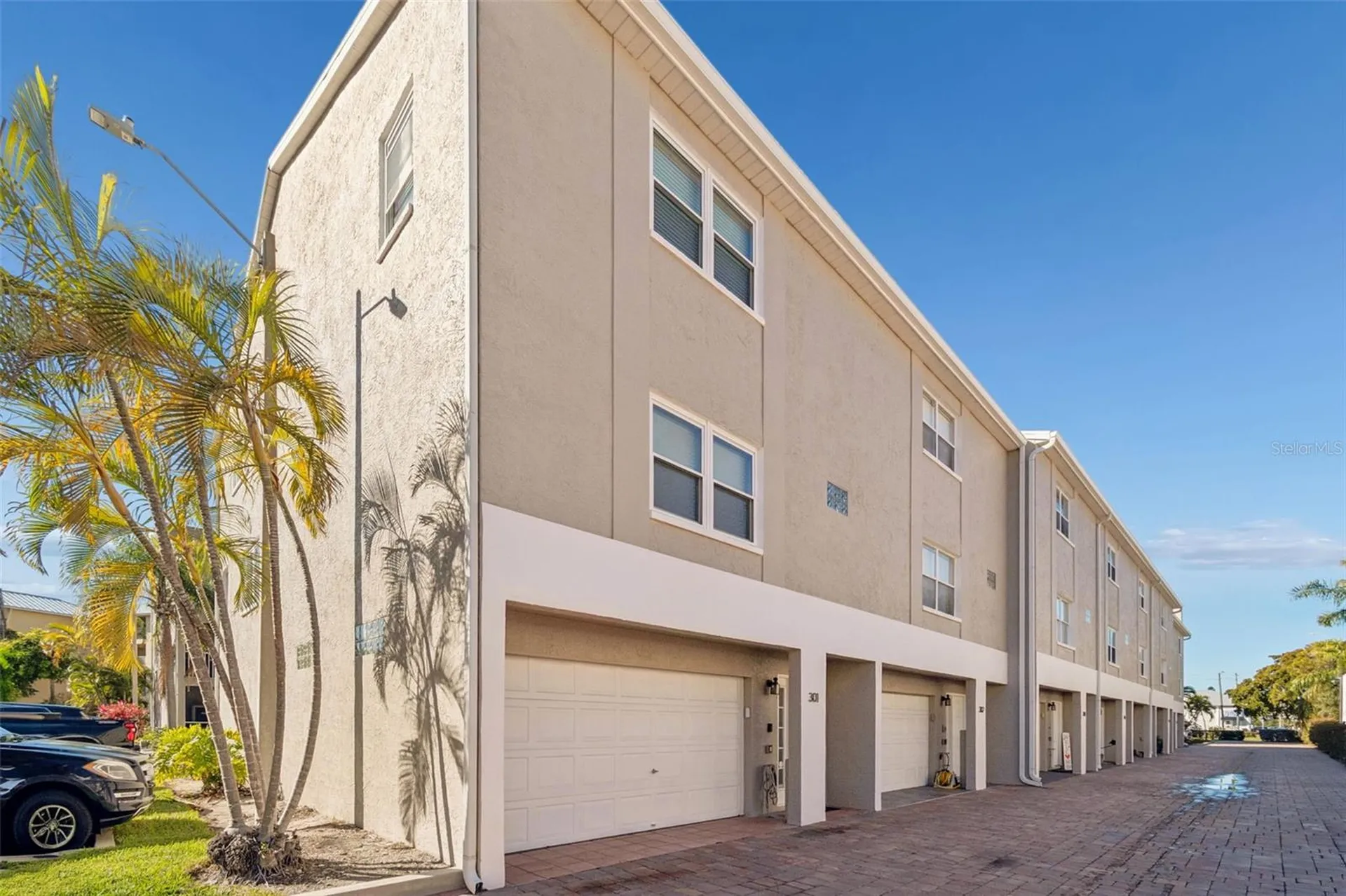 1117 Pinellas Bayway S St Petersburg FL 33715