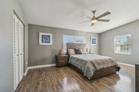 1117 Pinellas Bayway S St Petersburg FL 33715