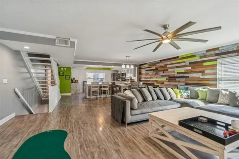 1117 Pinellas Bayway S St Petersburg FL 33715