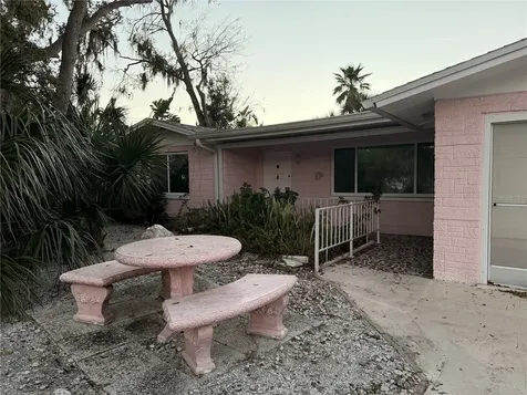 7127 Peninsular Drive New Port Richey FL 34652