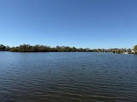 7127 Peninsular Drive New Port Richey FL 34652