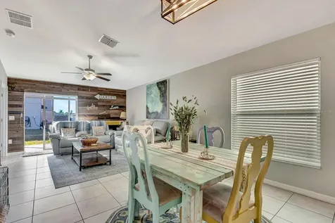 5104 Dandelion Street Apollo Beach FL 33572