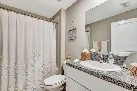 5104 Dandelion Street Apollo Beach FL 33572