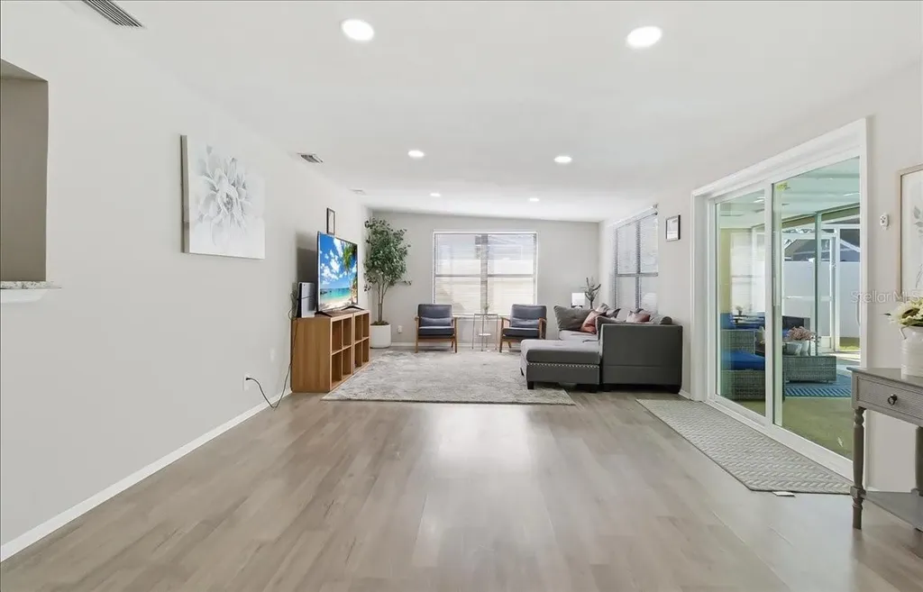 305 N Conrad Avenue Sarasota FL 34237