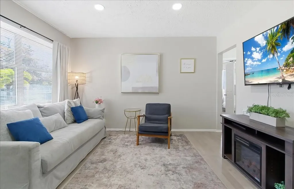 305 N Conrad Avenue Sarasota FL 34237