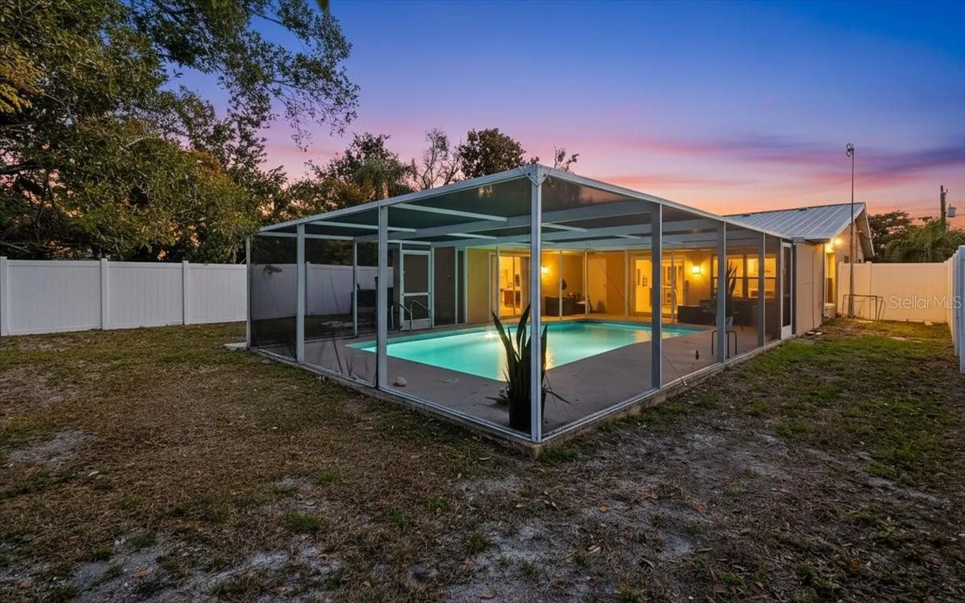 305 N Conrad Avenue Sarasota FL 34237