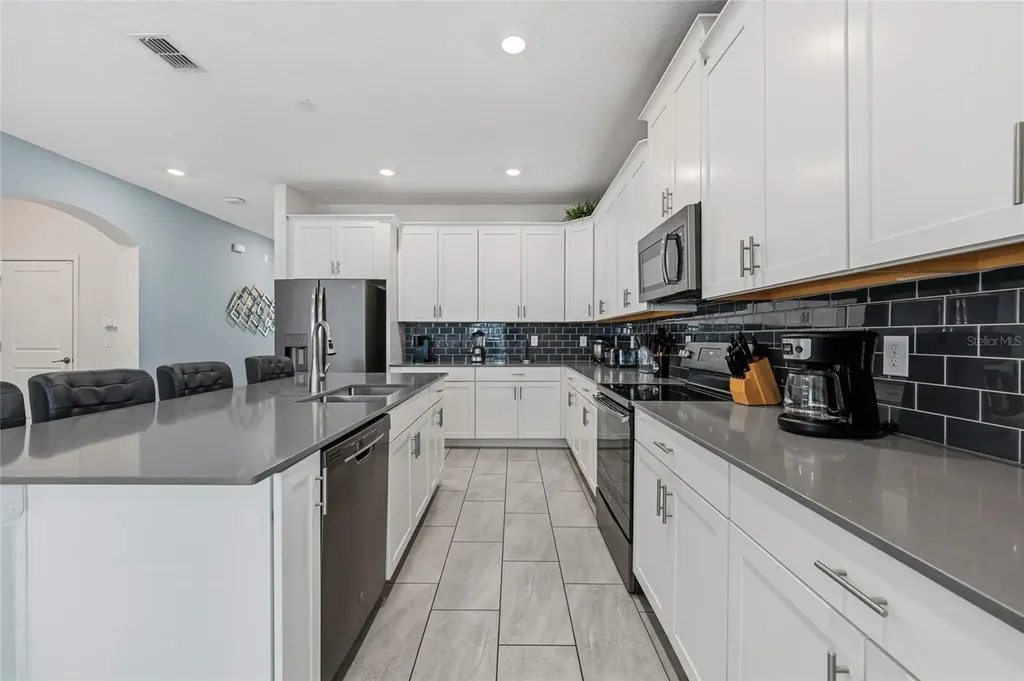 8986 Cabot Cliffs Drive Davenport FL 33896