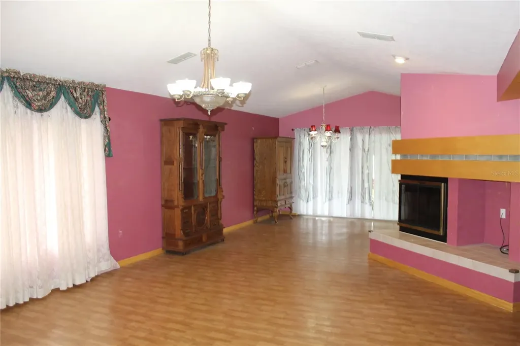 38901 Ella Drive Lady Lake FL 32159
