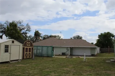 38901 Ella Drive Lady Lake FL 32159