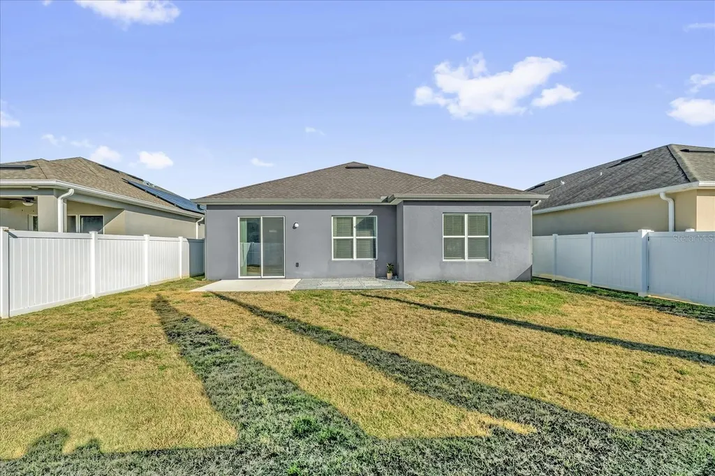 2462 Felce Court Davenport FL 33897