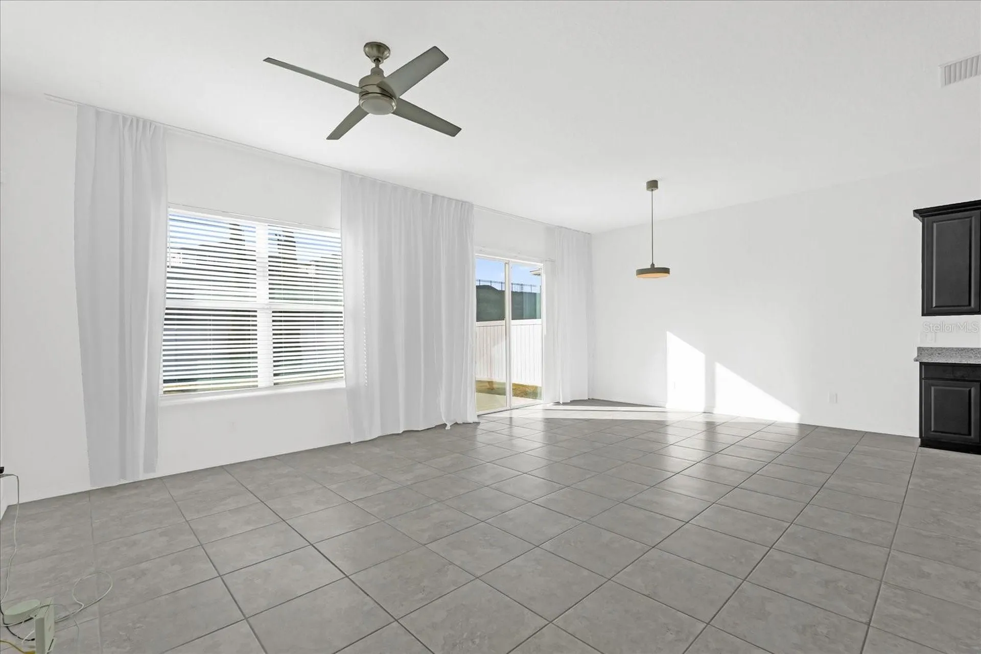 2462 Felce Court Davenport FL 33897
