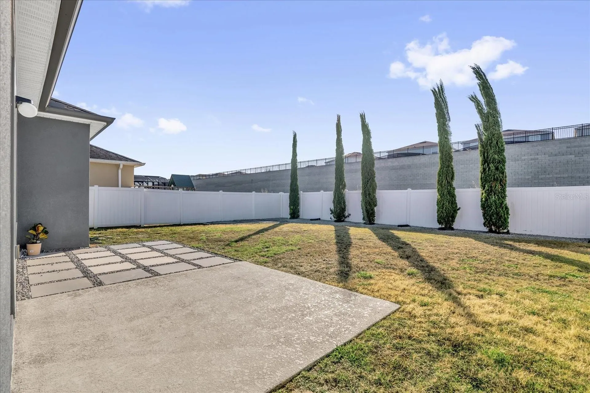 2462 Felce Court Davenport FL 33897
