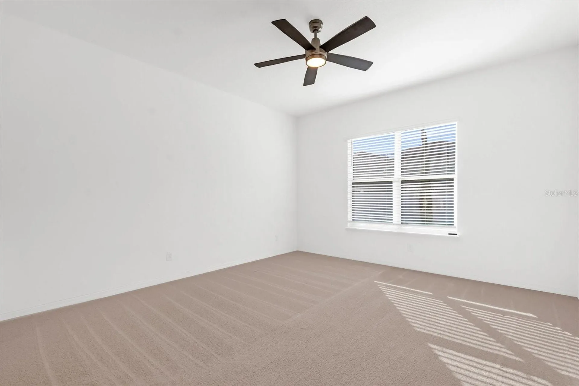 2462 Felce Court Davenport FL 33897