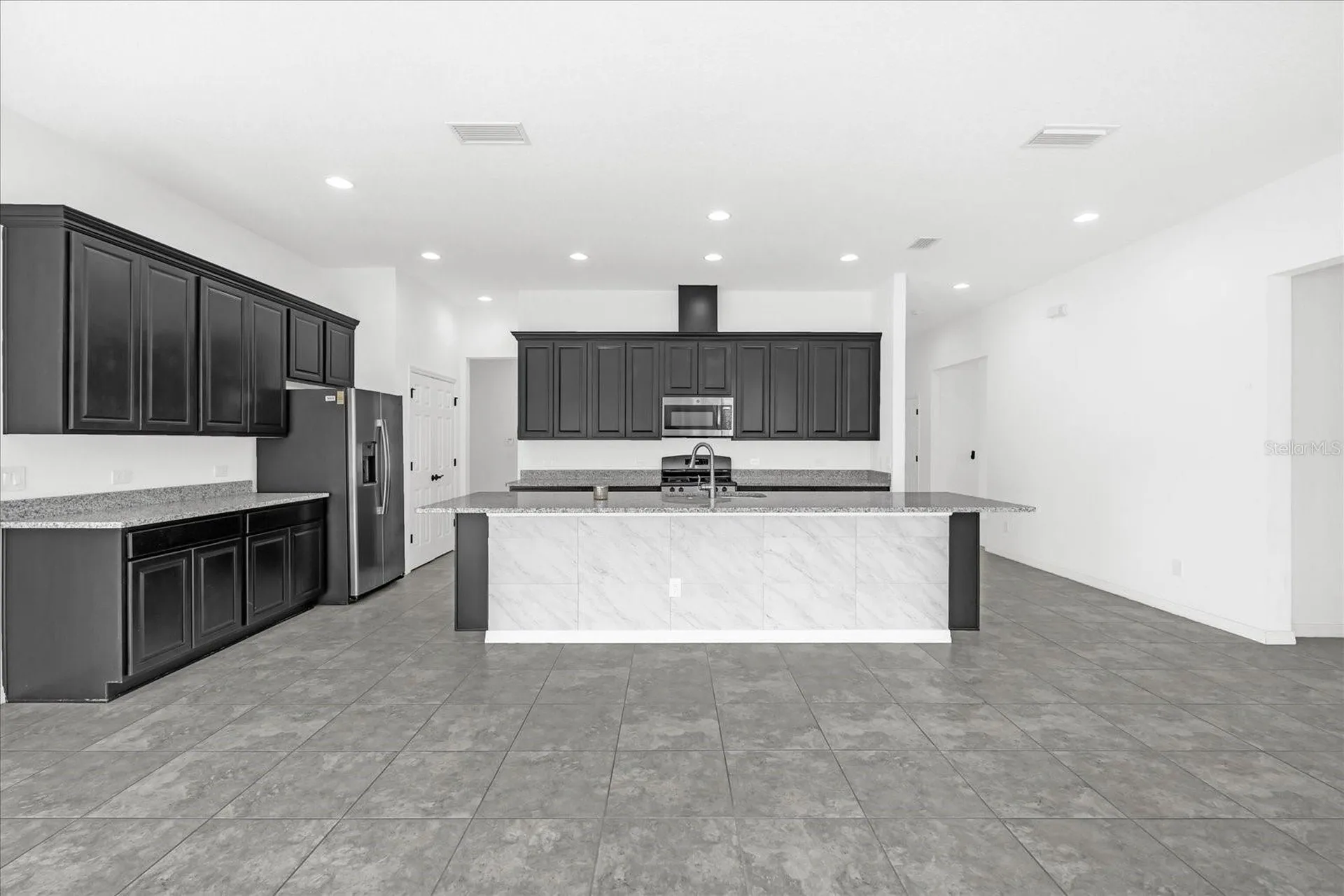 2462 Felce Court Davenport FL 33897