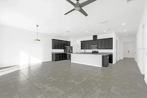 2462 Felce Court Davenport FL 33897