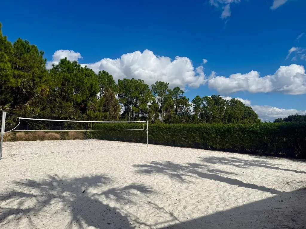 803 Longboat Drive NW Davenport FL 33896