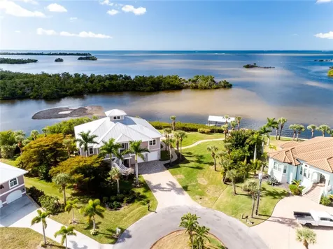 24057 Treasure Island Boulevard Punta Gorda FL 33955