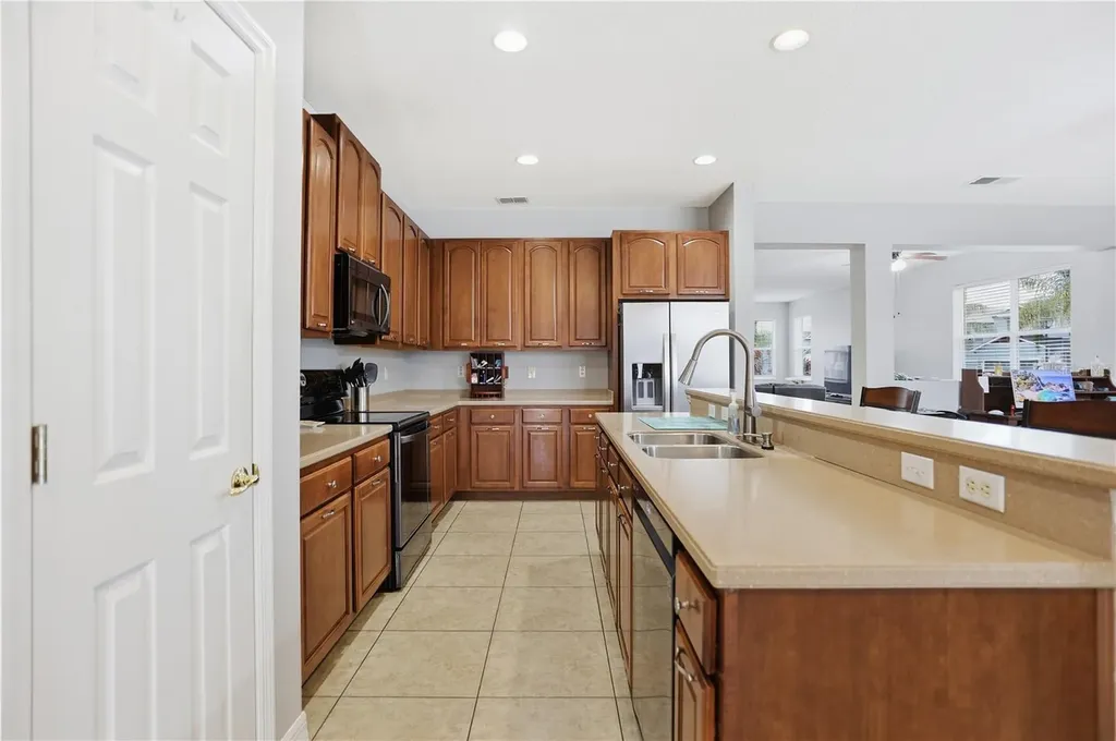 503 First Cape Coral Drive Winter Garden FL 34787