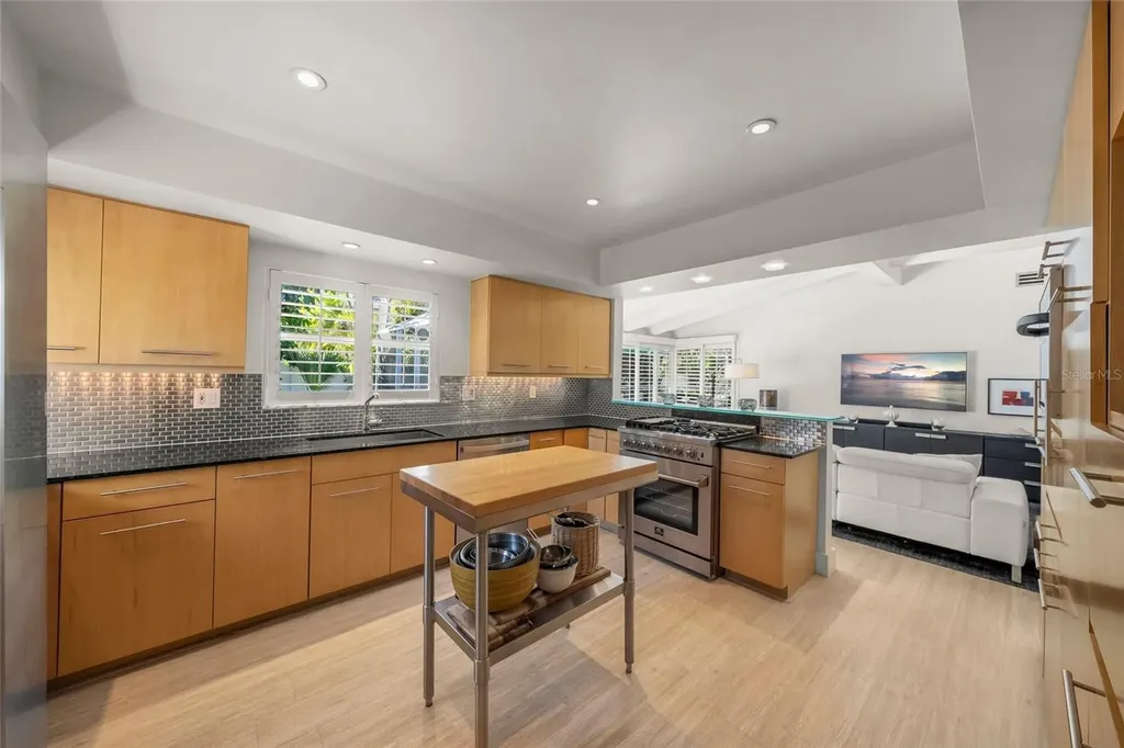 1780 Spring Creek Drive Sarasota FL 34239