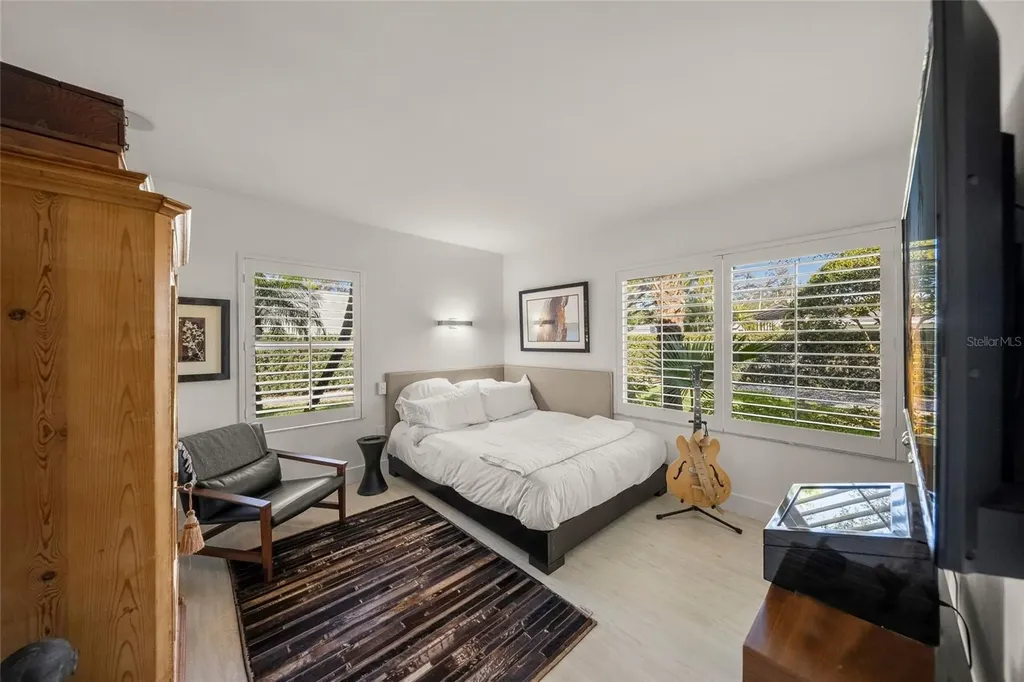 1780 Spring Creek Drive Sarasota FL 34239