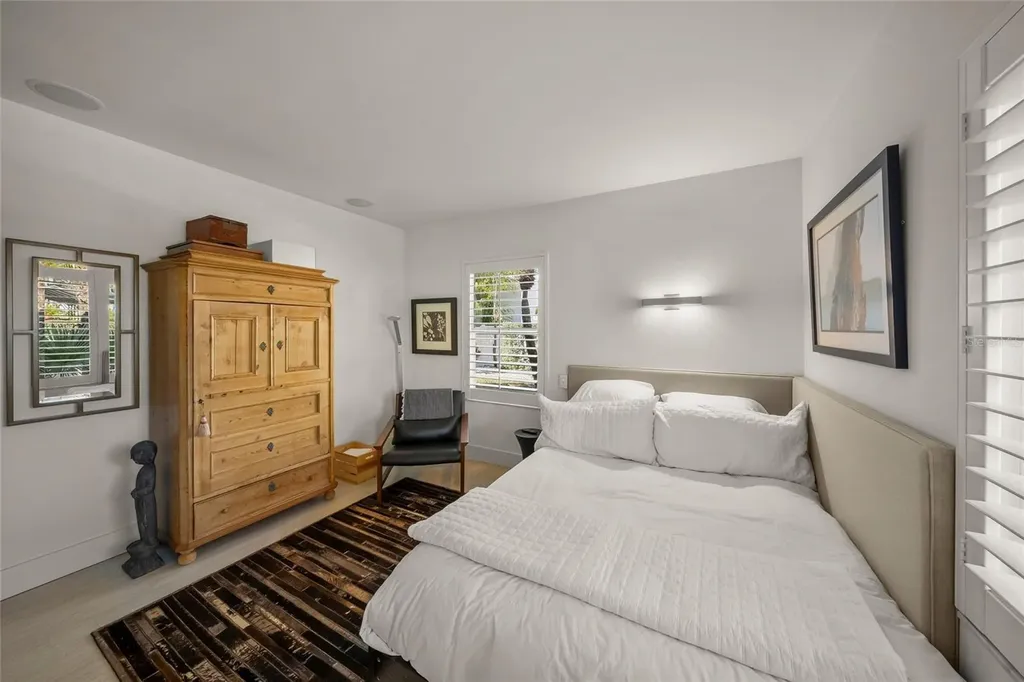 1780 Spring Creek Drive Sarasota FL 34239