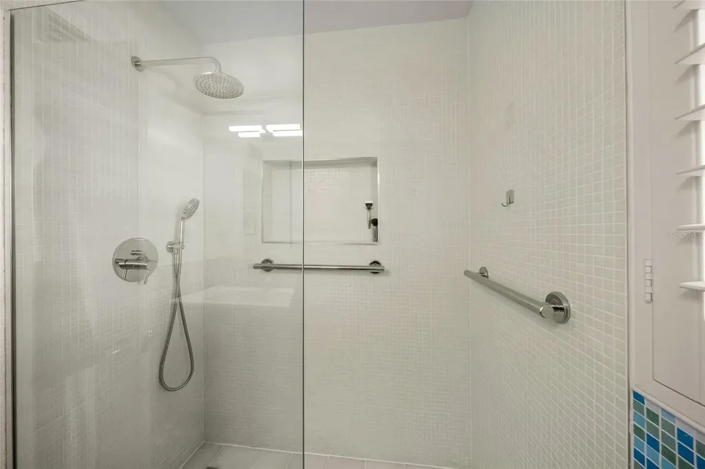1780 Spring Creek Drive Sarasota FL 34239