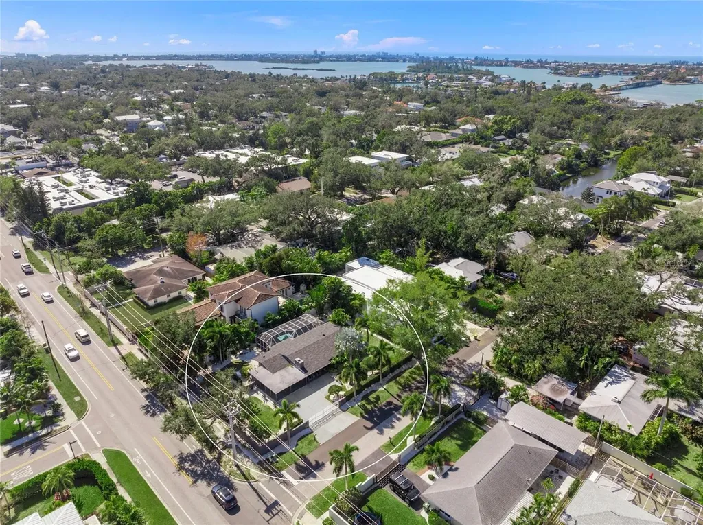 1780 Spring Creek Drive Sarasota FL 34239