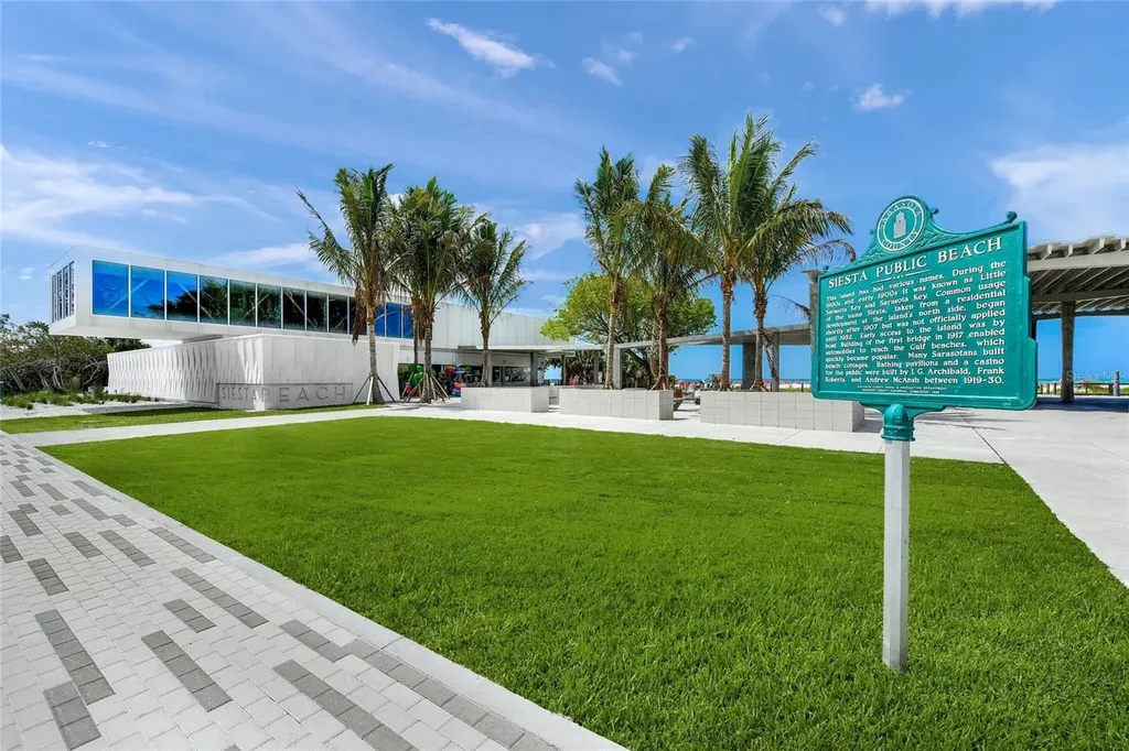 1780 Spring Creek Drive Sarasota FL 34239