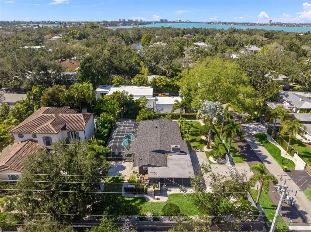 1780 Spring Creek Drive Sarasota FL 34239