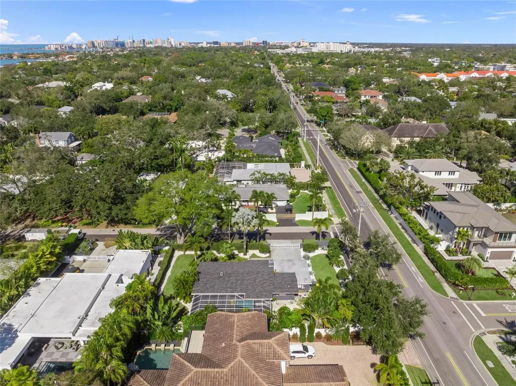 1780 Spring Creek Drive Sarasota FL 34239