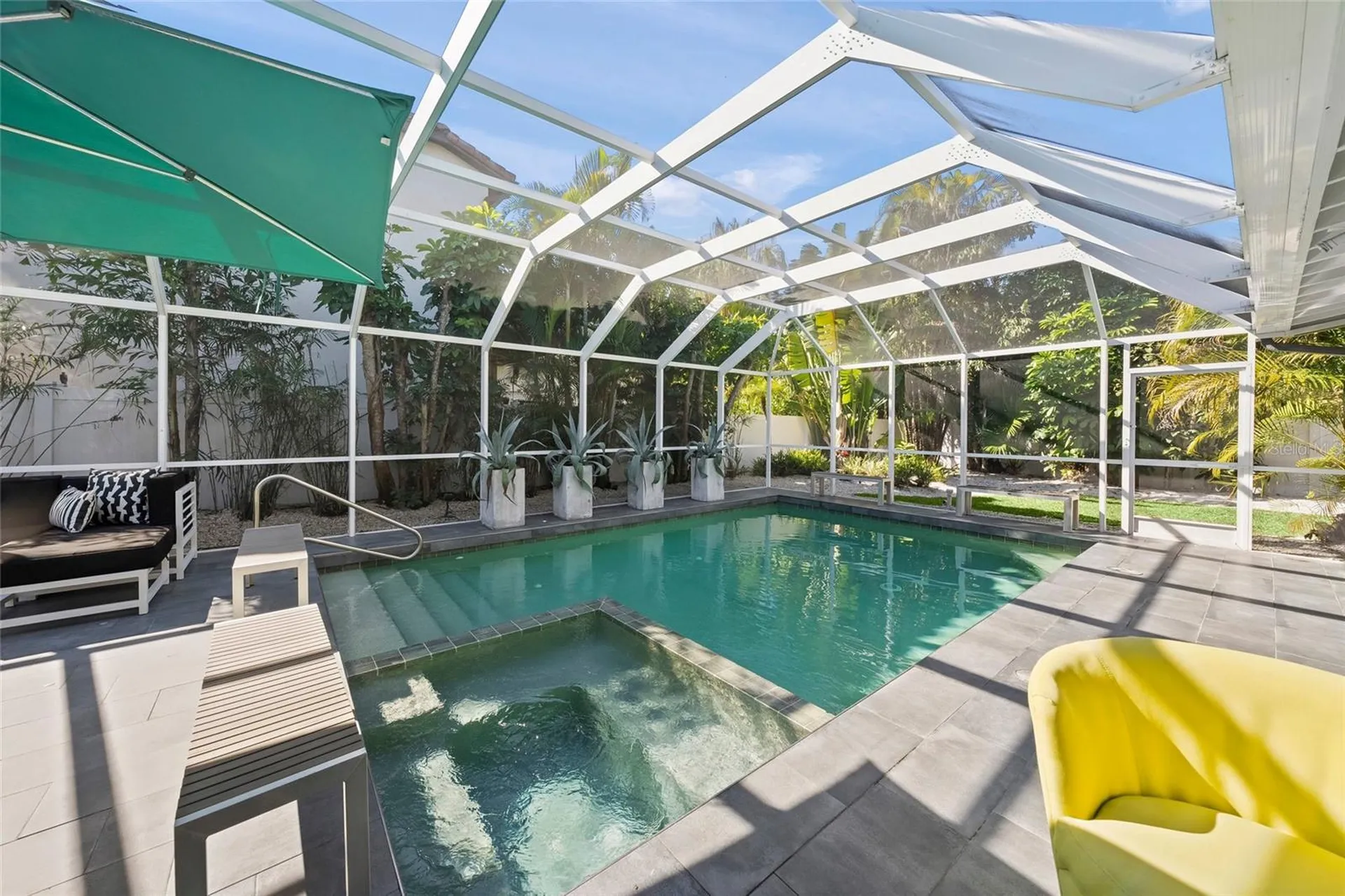 1780 Spring Creek Drive Sarasota FL 34239