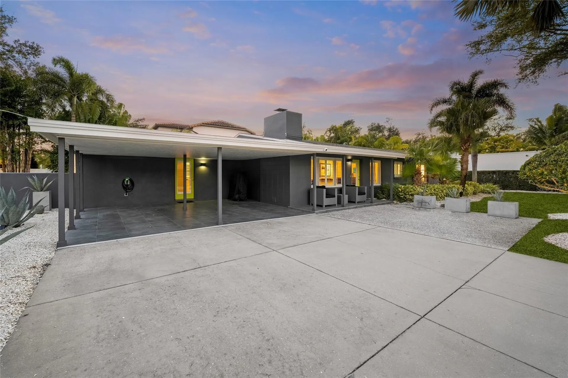 1780 Spring Creek Drive Sarasota FL 34239