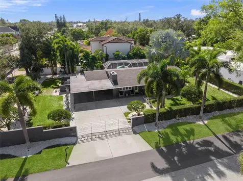 1780 Spring Creek Drive Sarasota FL 34239