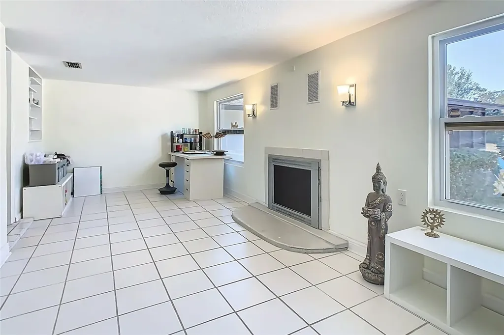 1700 S Miller Road Valrico FL 33594