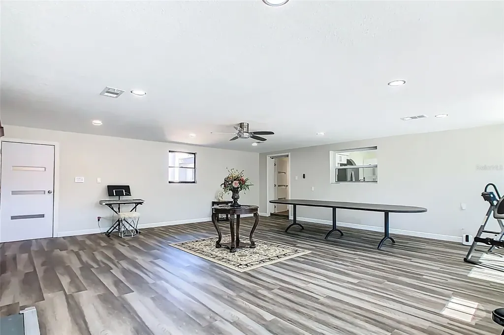 1700 S Miller Road Valrico FL 33594