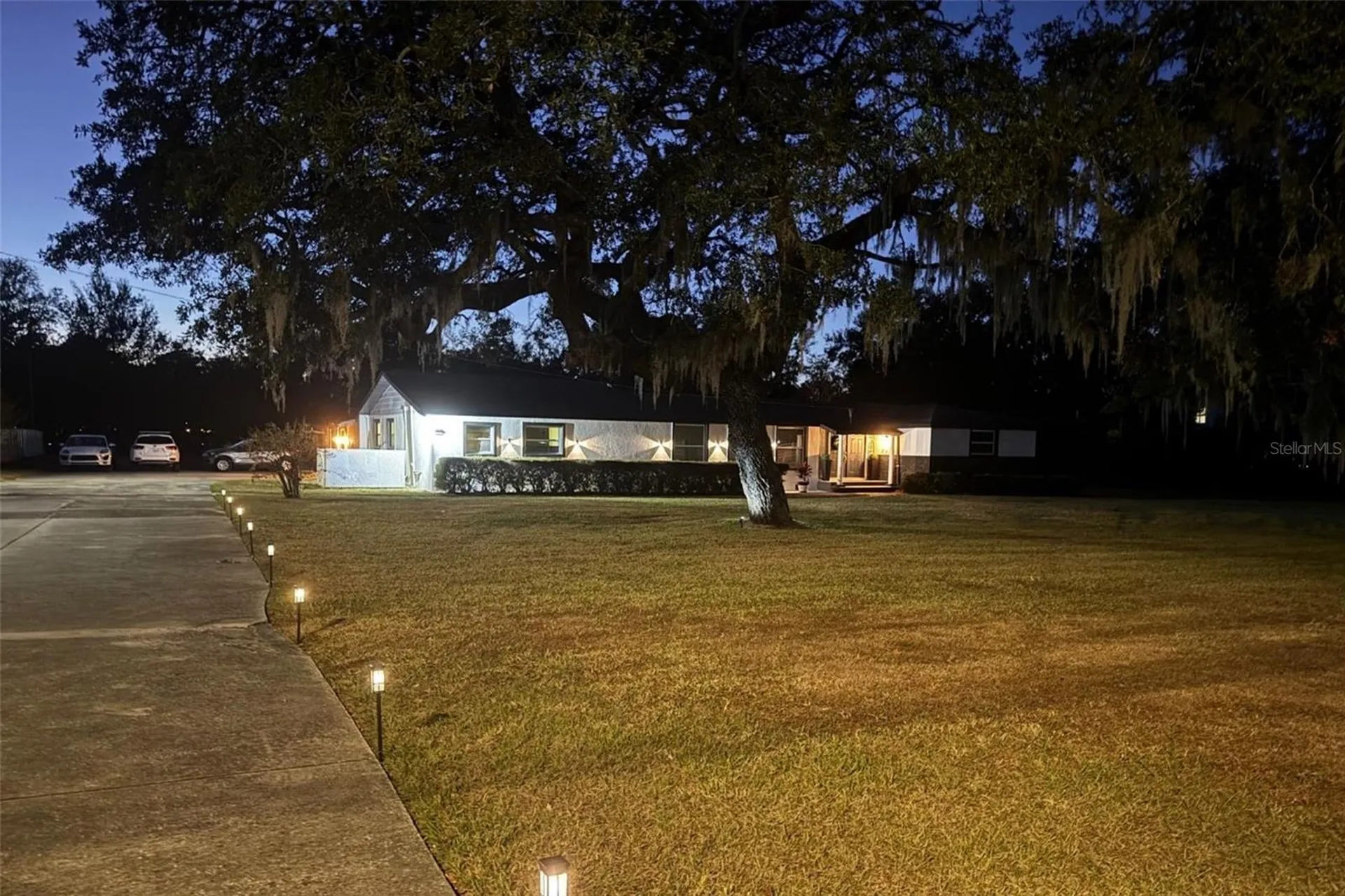 1700 S Miller Road Valrico FL 33594