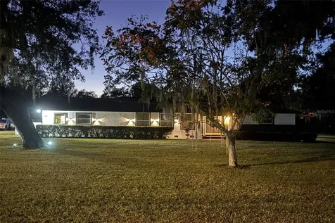 1700 S Miller Road Valrico FL 33594