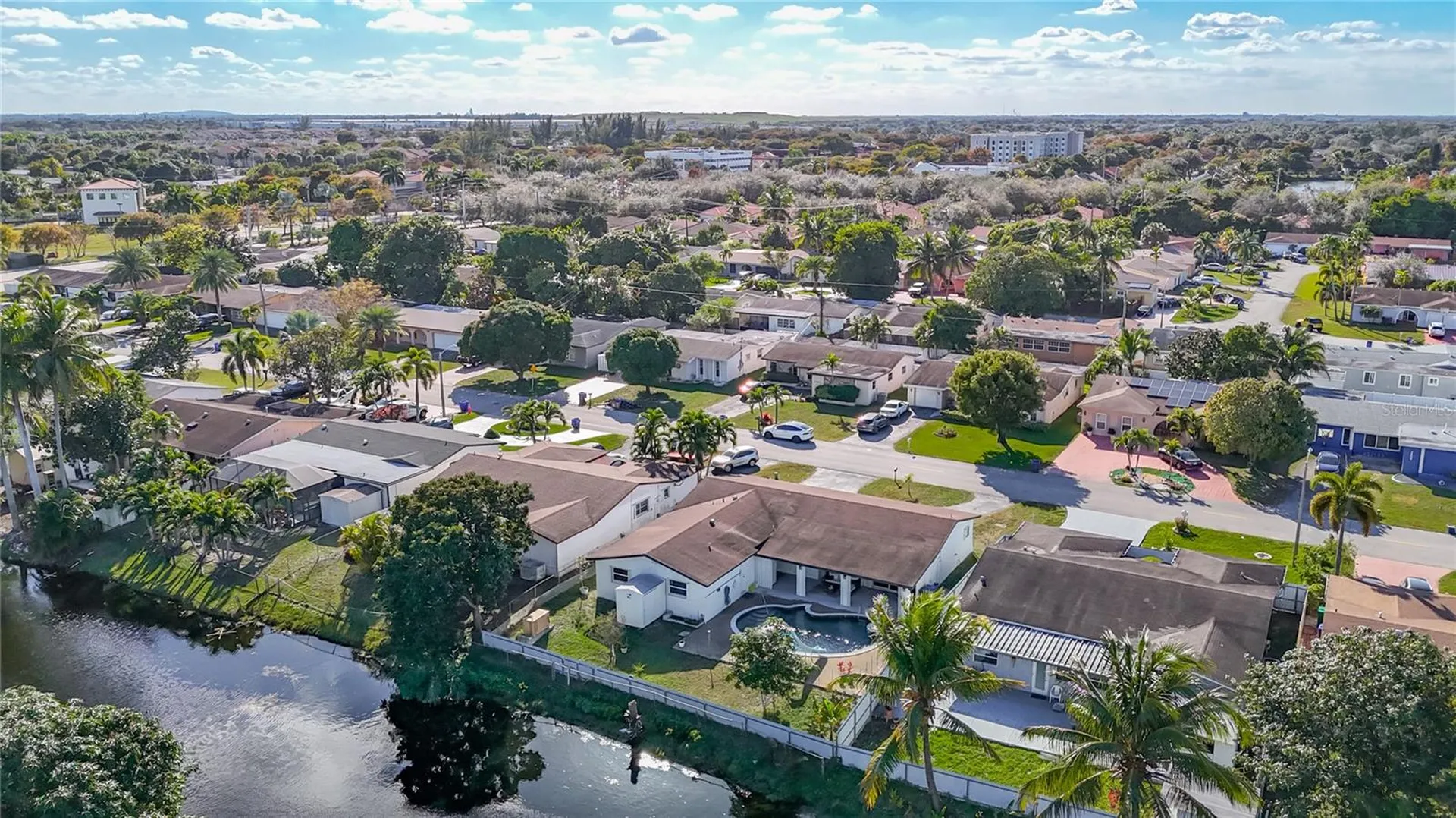 2913 Dolphin Drive Miramar FL 33025