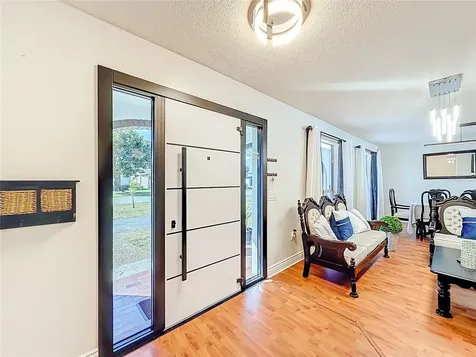 2913 Dolphin Drive Miramar FL 33025