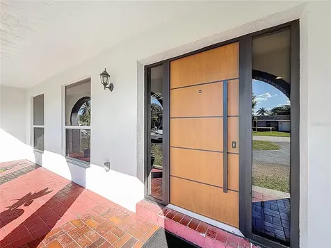 2913 Dolphin Drive Miramar FL 33025