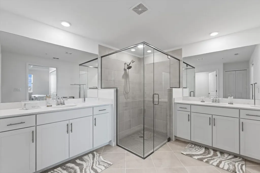 17585 Boracay Court Venice FL 34293