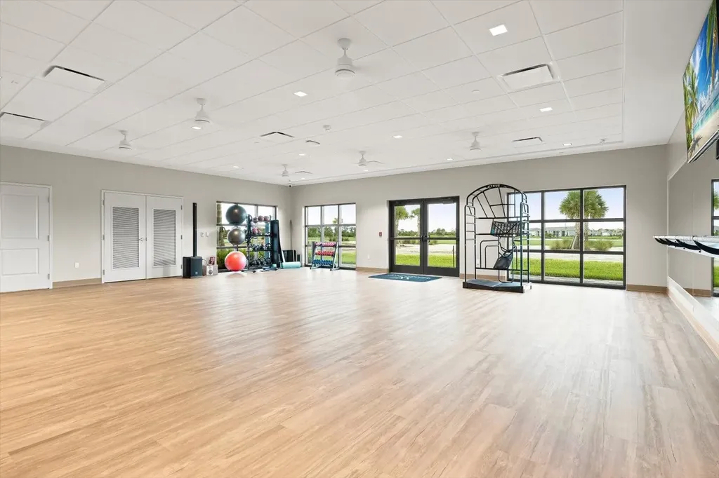 17585 Boracay Court Venice FL 34293