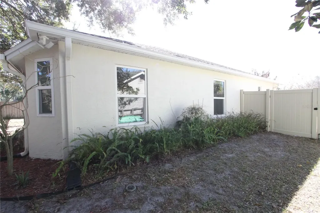 1414 Norwick Drive Lutz FL 33559
