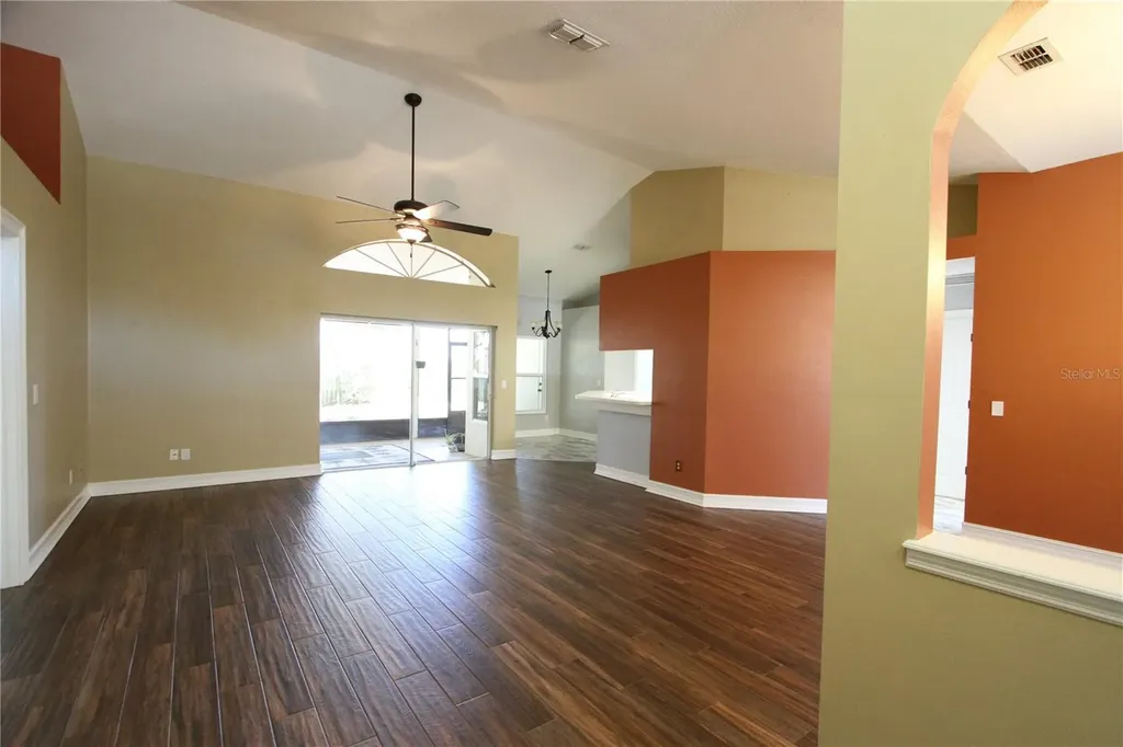 1414 Norwick Drive Lutz FL 33559