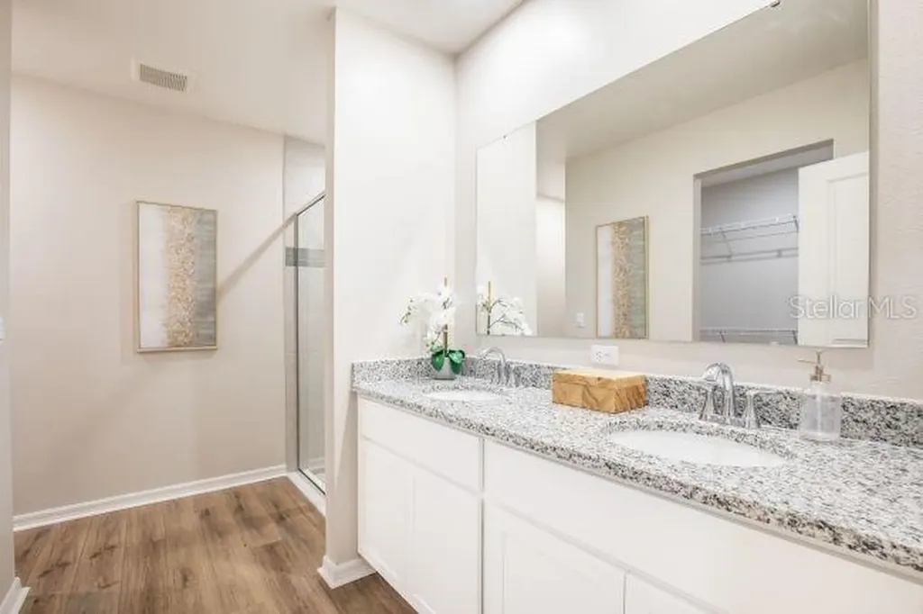 8631 Oakstone Circle Leesburg FL 34748