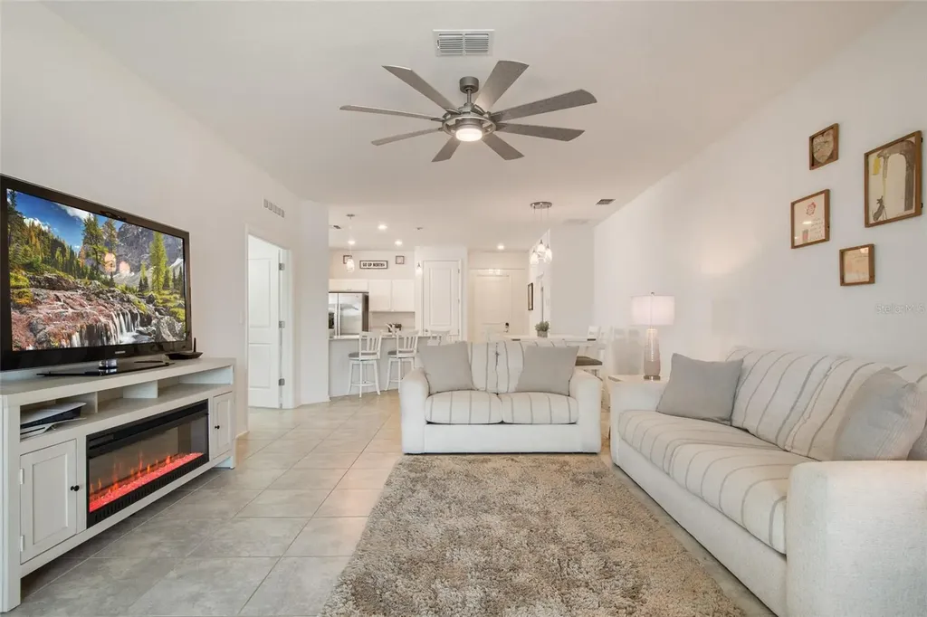 1172 Tyler Loop Winter Haven FL 33884