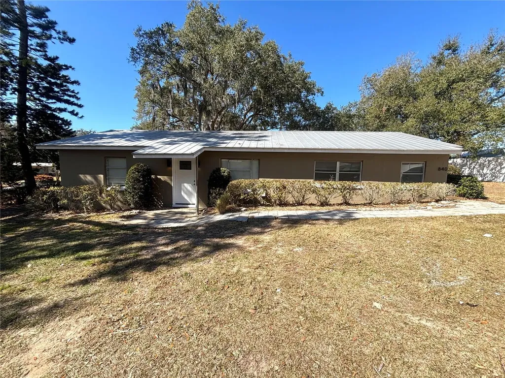 840 Lake Avenue Clermont FL 34711