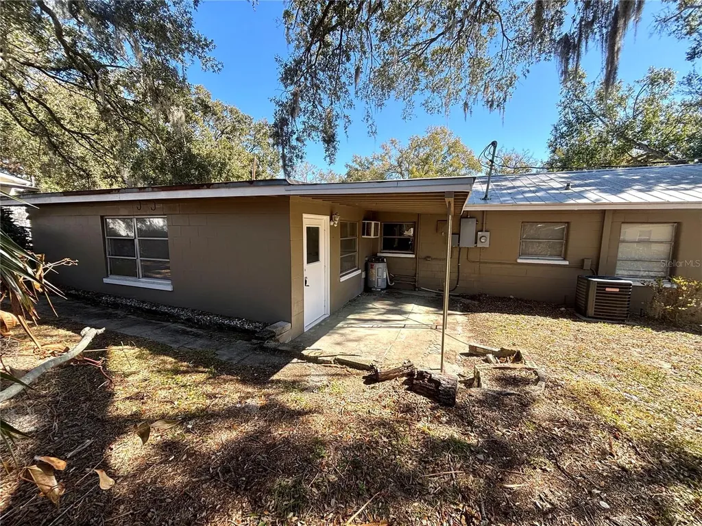 840 Lake Avenue Clermont FL 34711