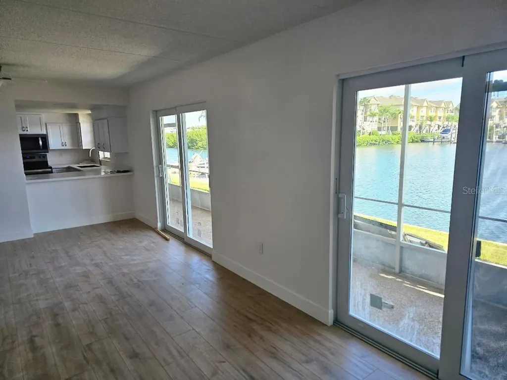 8822 Bay Pointe Drive Tampa FL 33615