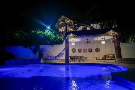 Calle 9 Mameyes Ii Colinas Del Yunque Rio Grande PR 00745